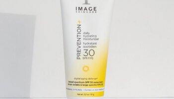 IMAGE Skincare PREVENTION+ daily hydrating moisturizer SPF Sunscreen 30+